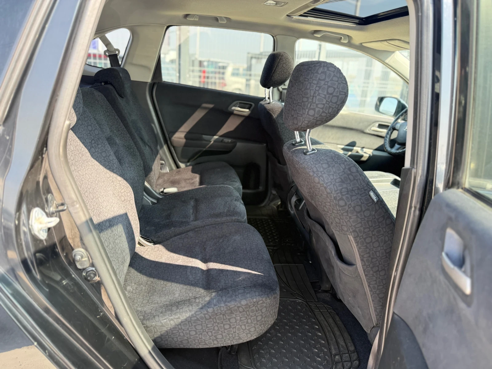 Honda Fr-v 2.2D* 2008г* Топ Състояние* 202.000КМ* Нова* , снимка 12 - Автомобили и джипове - 53788618