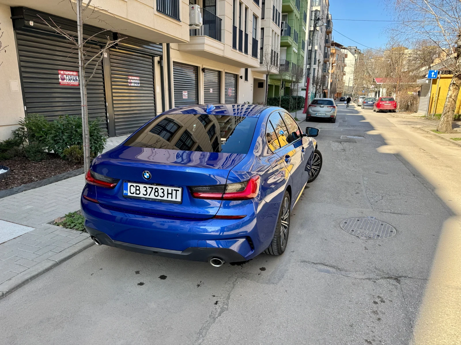 BMW 320 320d xDrive, снимка 15 - Автомобили и джипове - 53799646