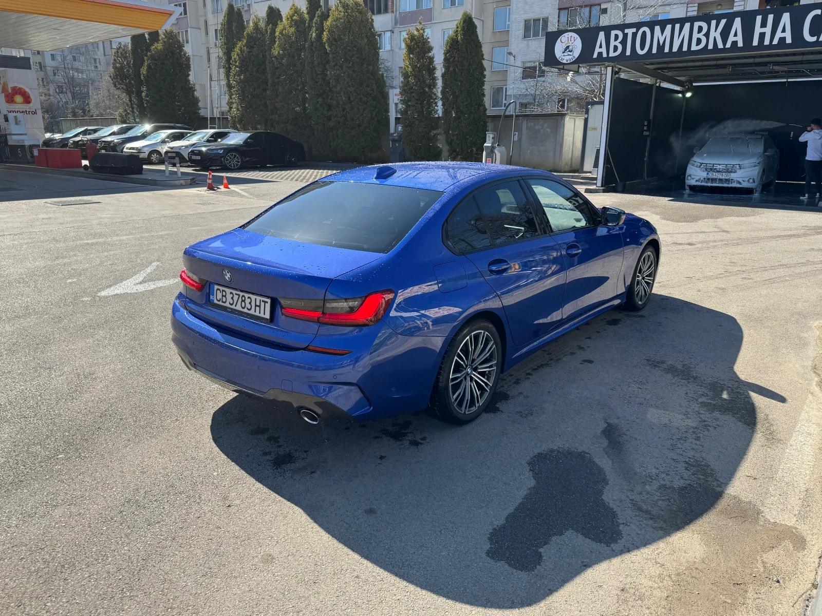 BMW 320 320d xDrive, снимка 4 - Автомобили и джипове - 53799646