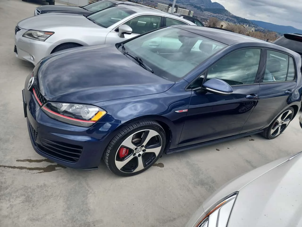 VW Golf * Performance * CARFAX * РЪЧКА * ДВА КЛЮЧА, снимка 11 - Автомобили и джипове - 54110461