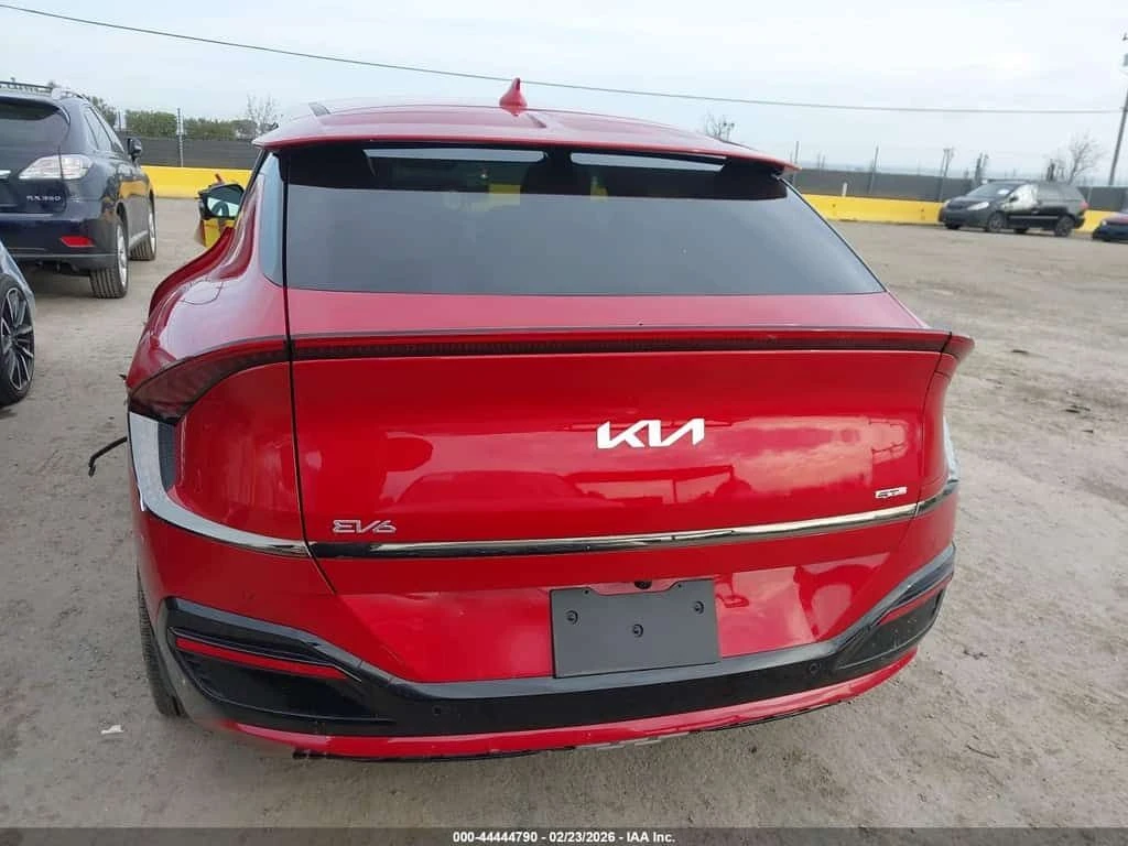 Kia EV6 * GT LINE * CARFAX * БЕЗ ПЪРВОНАЧАЛНА ВНОСКА, снимка 16 - Автомобили и джипове - 54133510