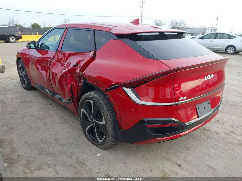 Kia EV6 * GT LINE * CARFAX * БЕЗ ПЪРВОНАЧАЛНА ВНОСКА, снимка 3 - Автомобили и джипове - 54133510