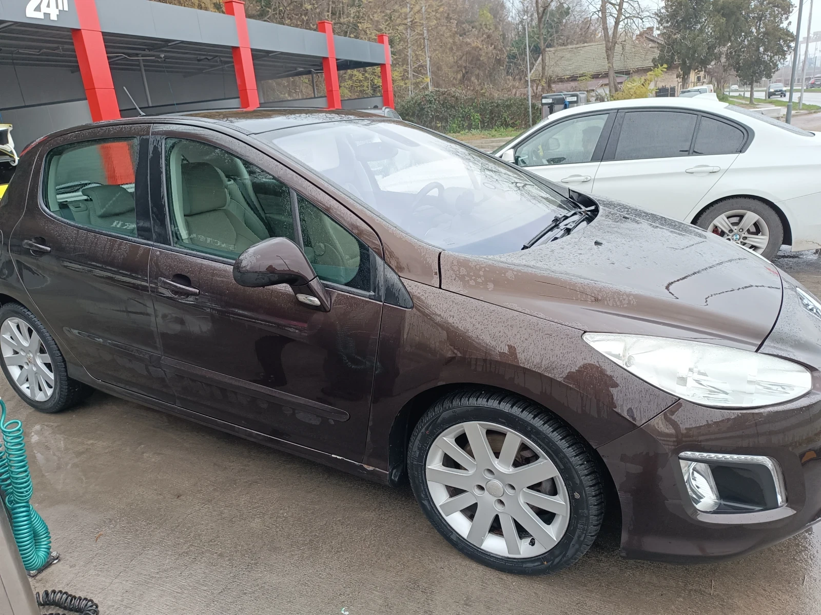 Peugeot 308 1.6 THP 156k.s., снимка 3 - Автомобили и джипове - 54173101