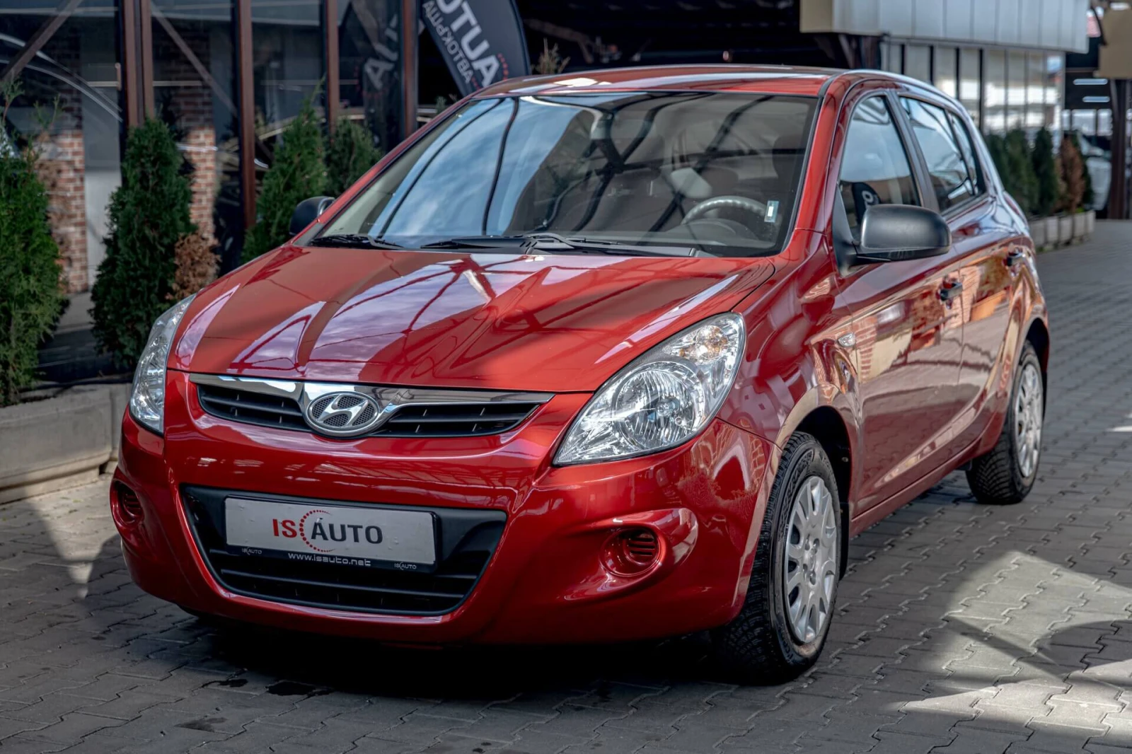 Hyundai I20 1.2i/Климатик, снимка 2 - Автомобили и джипове - 54179362