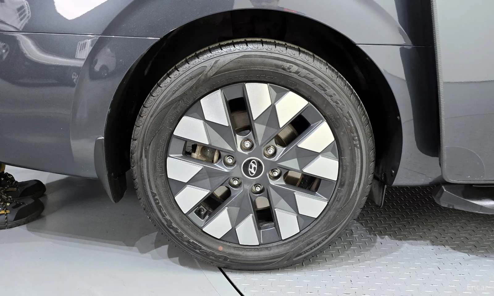 Hyundai Staria 4WD Lounge 9-Seater | Mobile.bg � ����������� 4