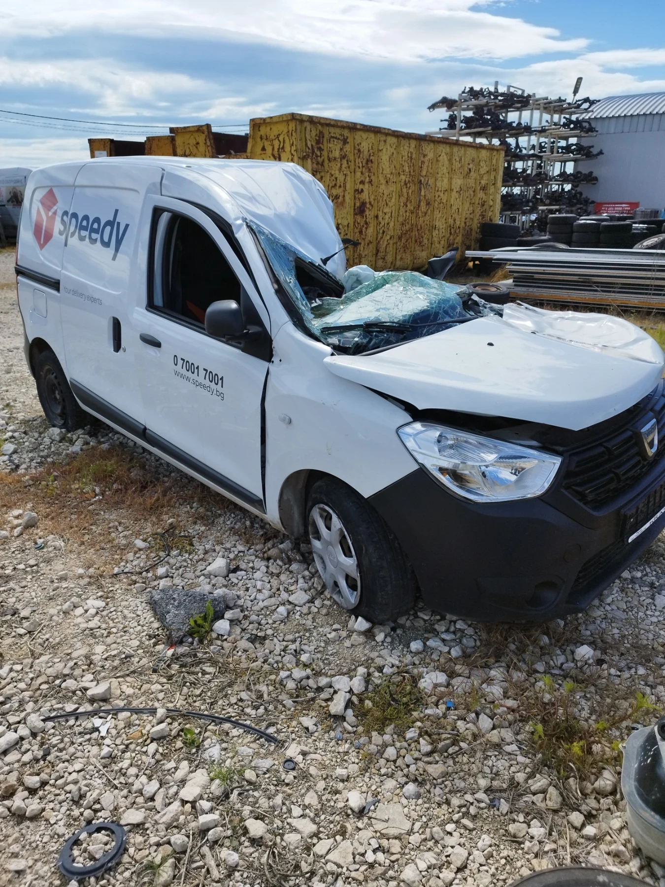 Dacia Dokker 1.6i  H4MD, снимка 2 - Автомобили и джипове - 54540455