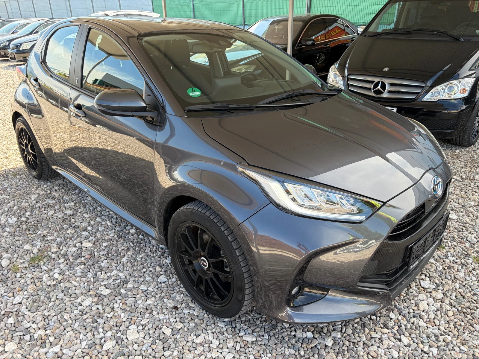 Toyota Yaris 1.5 i HIBRID