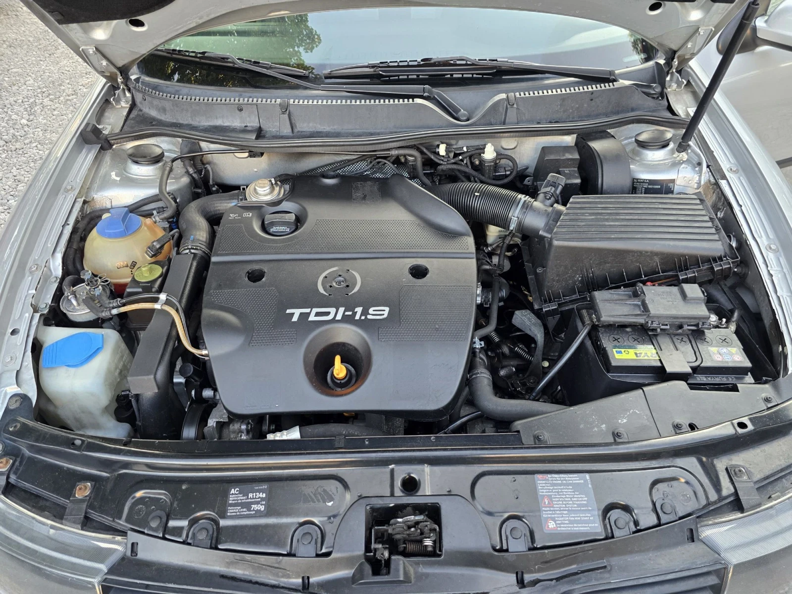 Seat Toledo 1.9TDI 90 KC., снимка 12 - Автомобили и джипове - 54887354