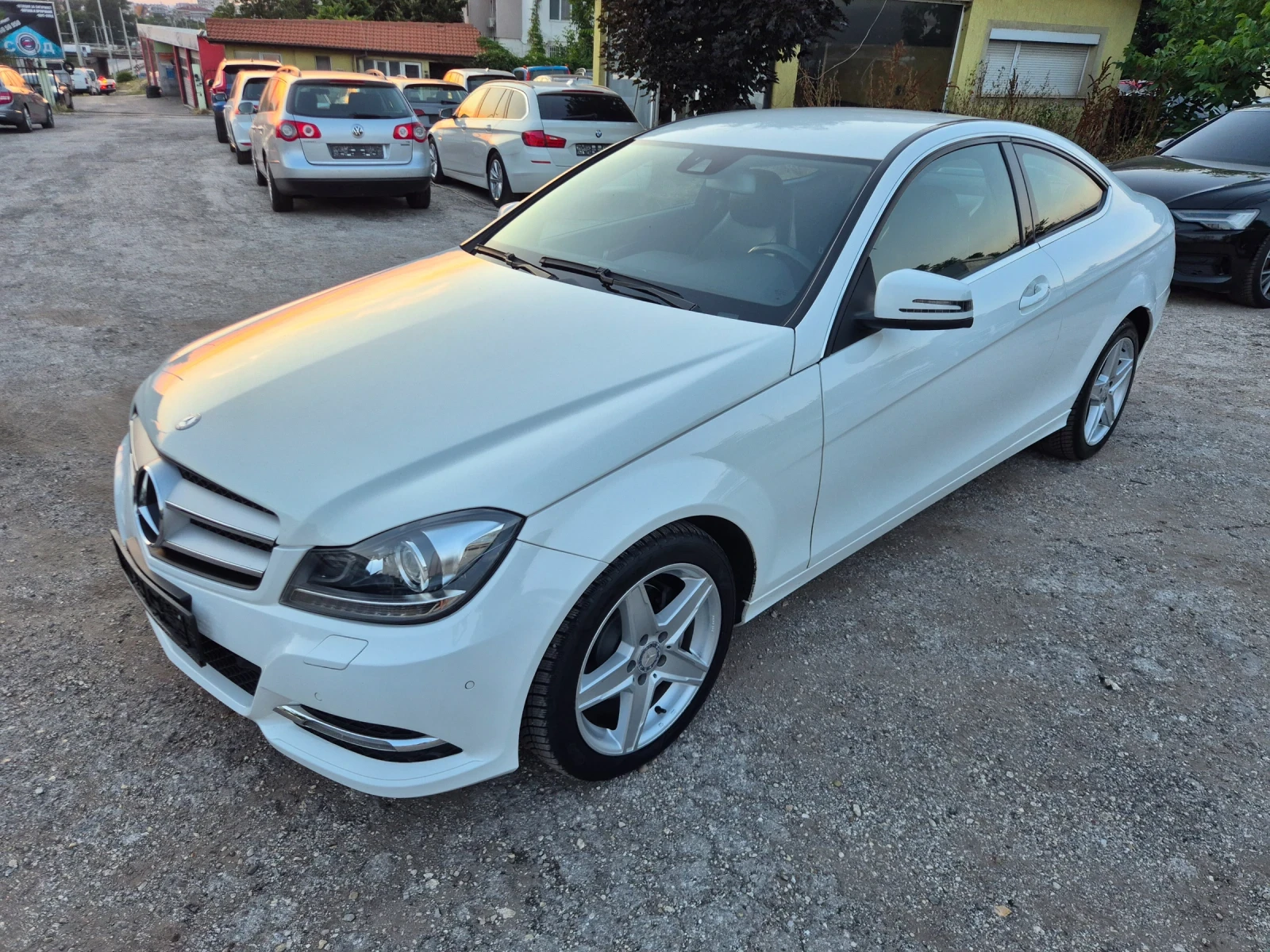 Mercedes-Benz C 220 CDI* COUPE* NAVI* LED* ПЪЛНА СЕРВИЗНА ИСТОРИЯ!