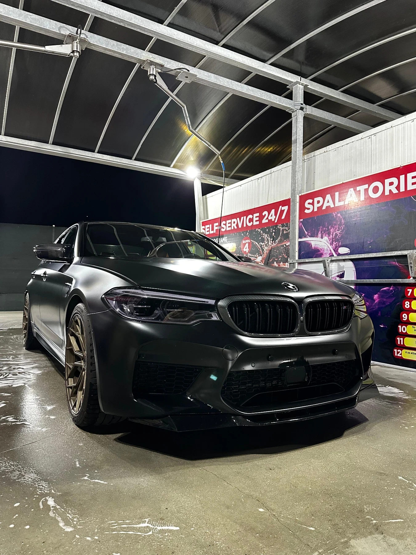 BMW M5 Competition, Топ състояние ! Обслужена., снимка 8 - Автомобили и джипове - 55040437