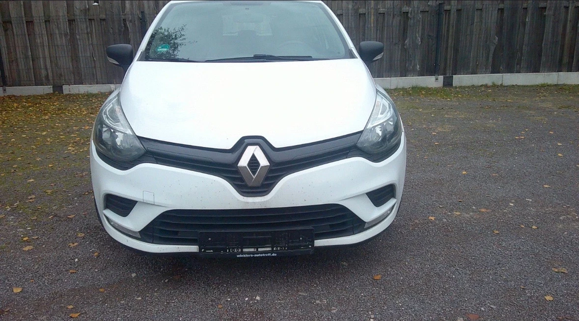 Renault Clio * !!COMING SOON!! * 1.5 * 115 000KM, снимка 7 - Автомобили и джипове - 55099234