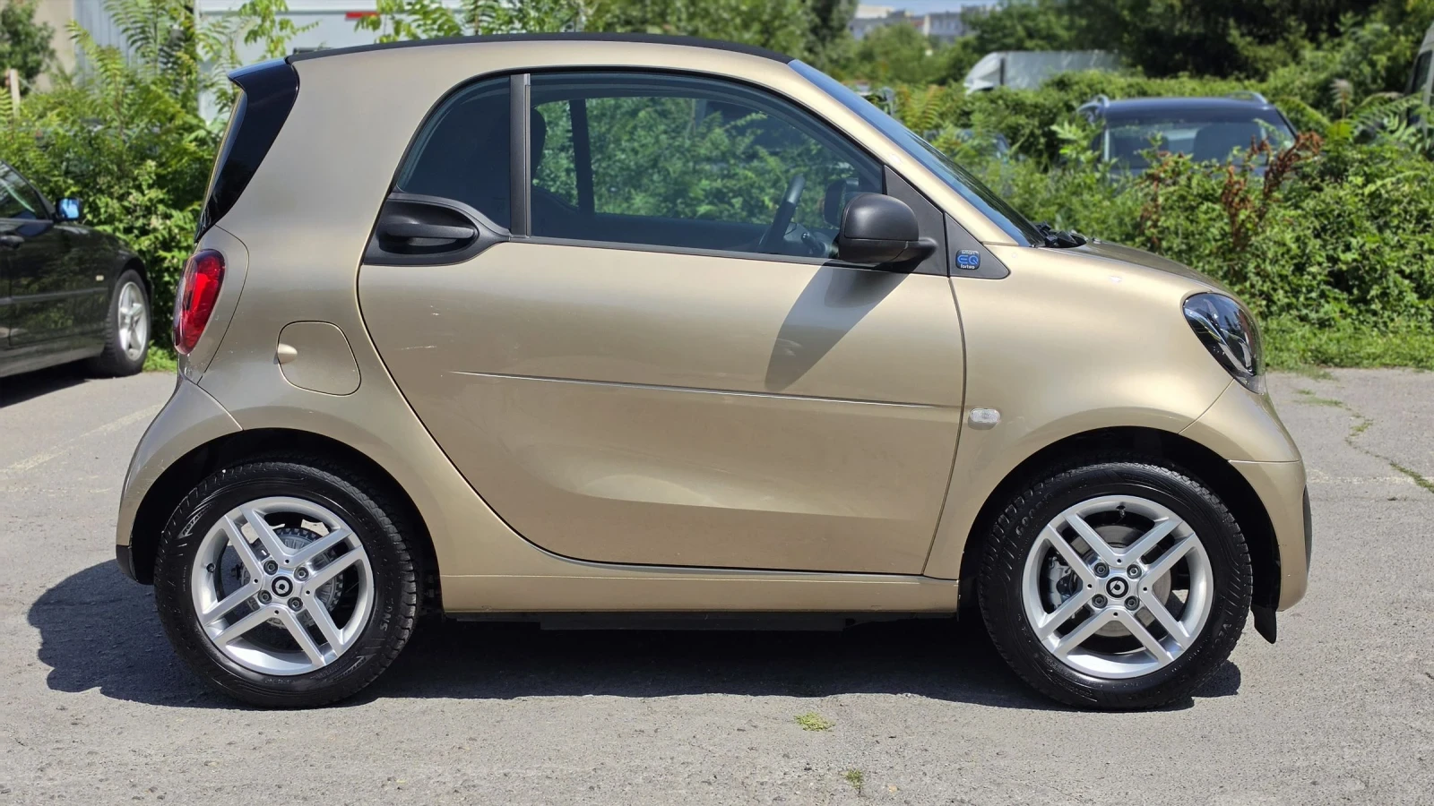 Smart Fortwo Нов Автомобил 3618км. Гаранция , снимка 4 - Автомобили и джипове - 55306440