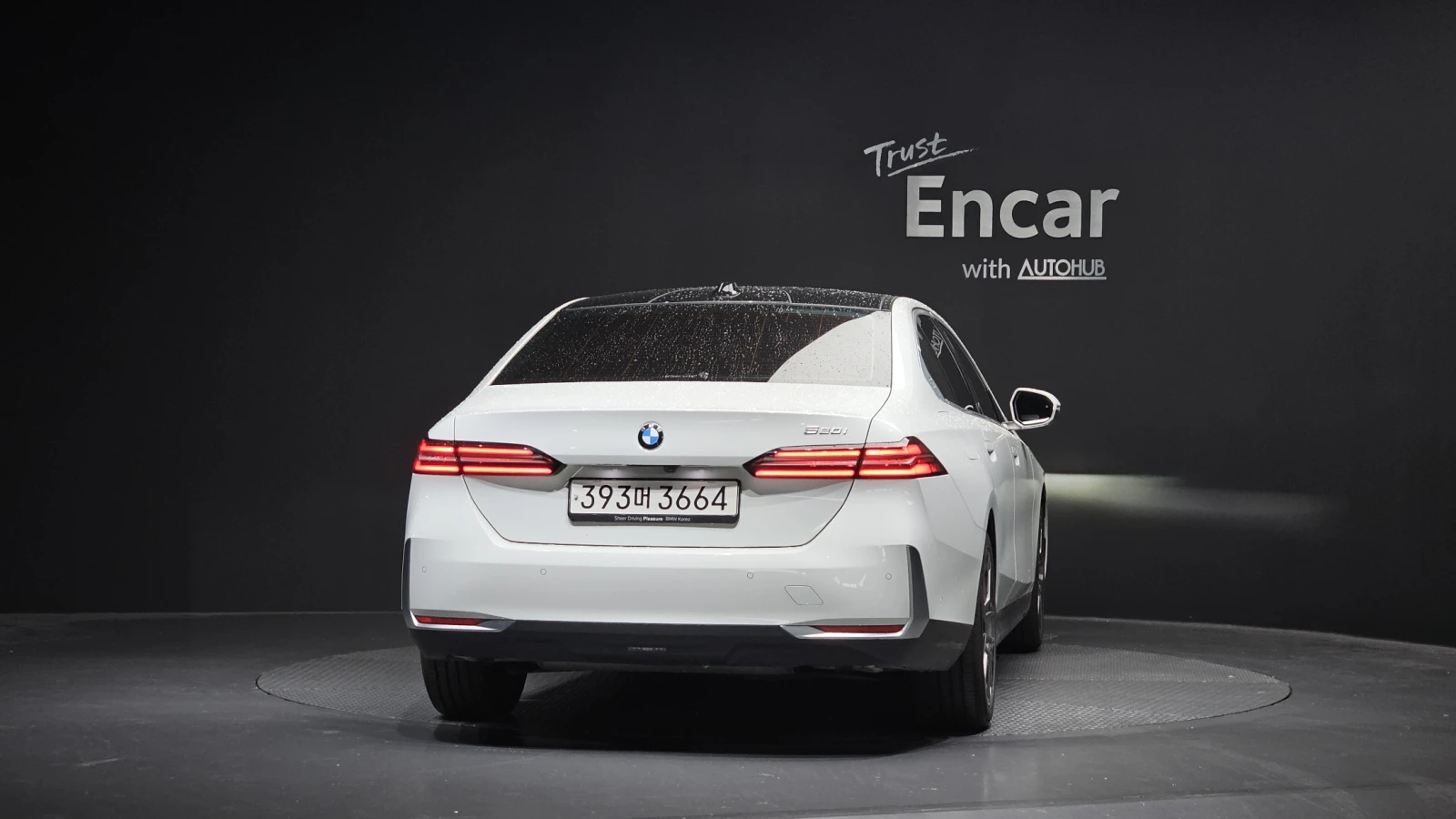 BMW 520 HUD* BLIND SPOT* 360* ��. ��������* ������ ���� | Mobile.bg � ����������� 4
