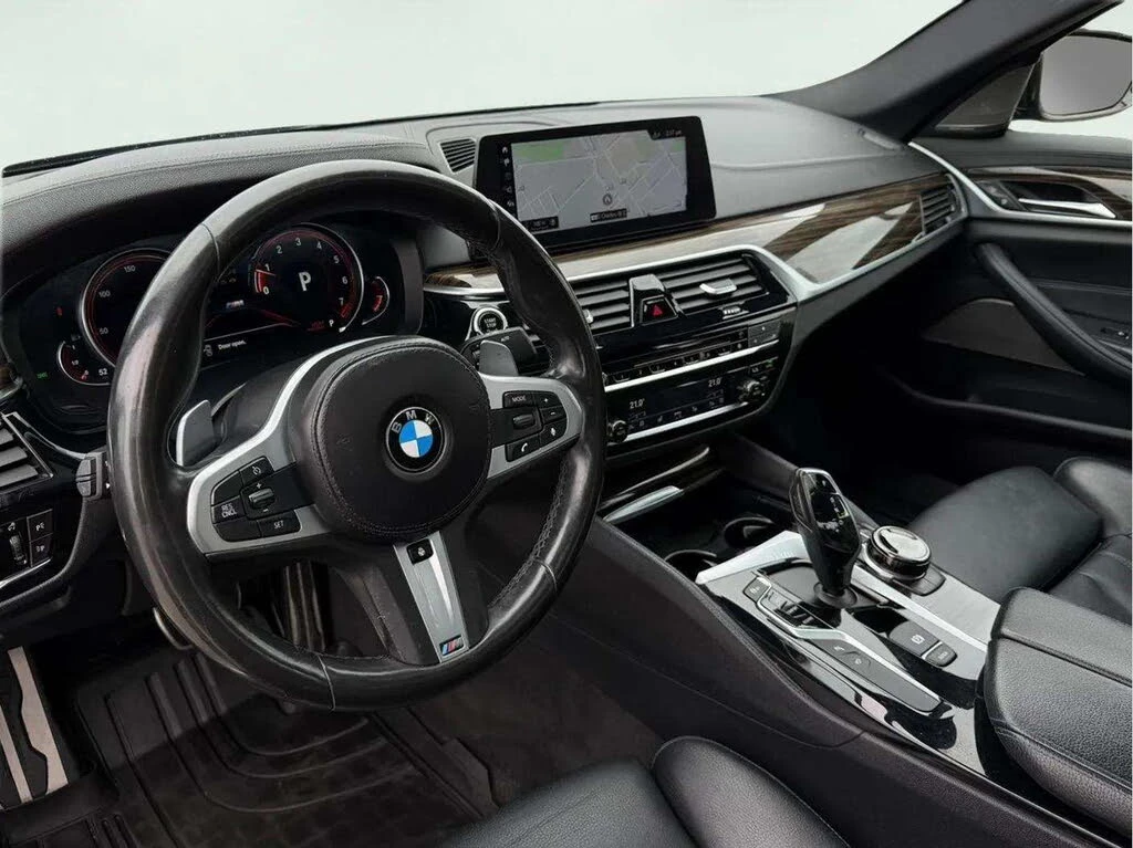 BMW 540 2018 BMW 5 Series 540i xDrive Sedan AWD, снимка 8 - Автомобили и джипове - 55439151