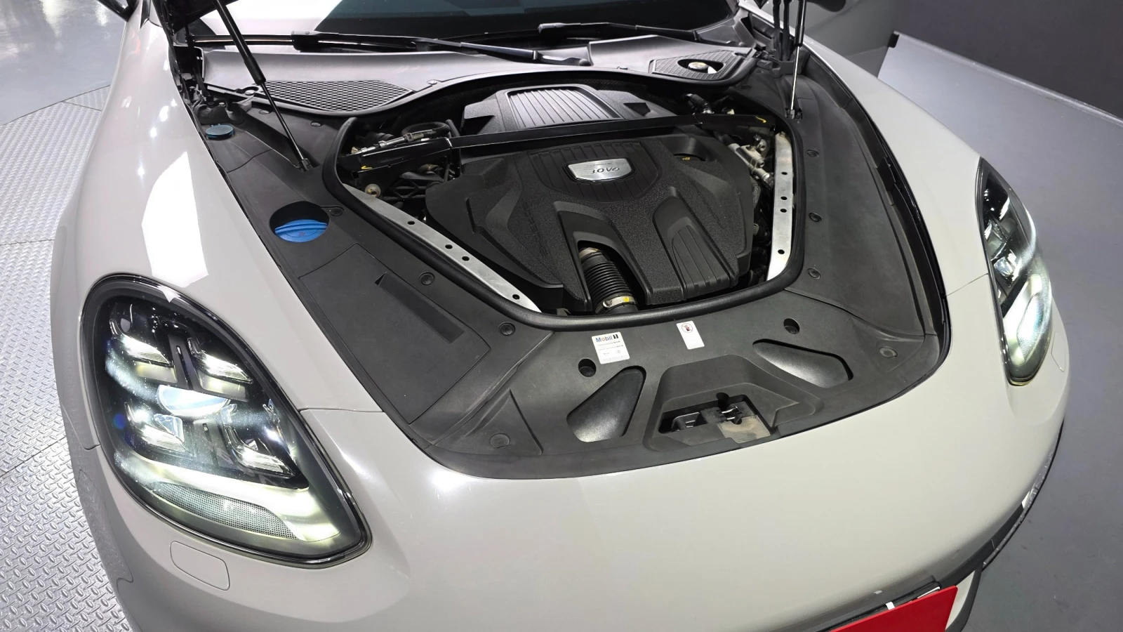 Porsche Panamera 3.0 AWD, снимка 6 - Автомобили и джипове - 55539558