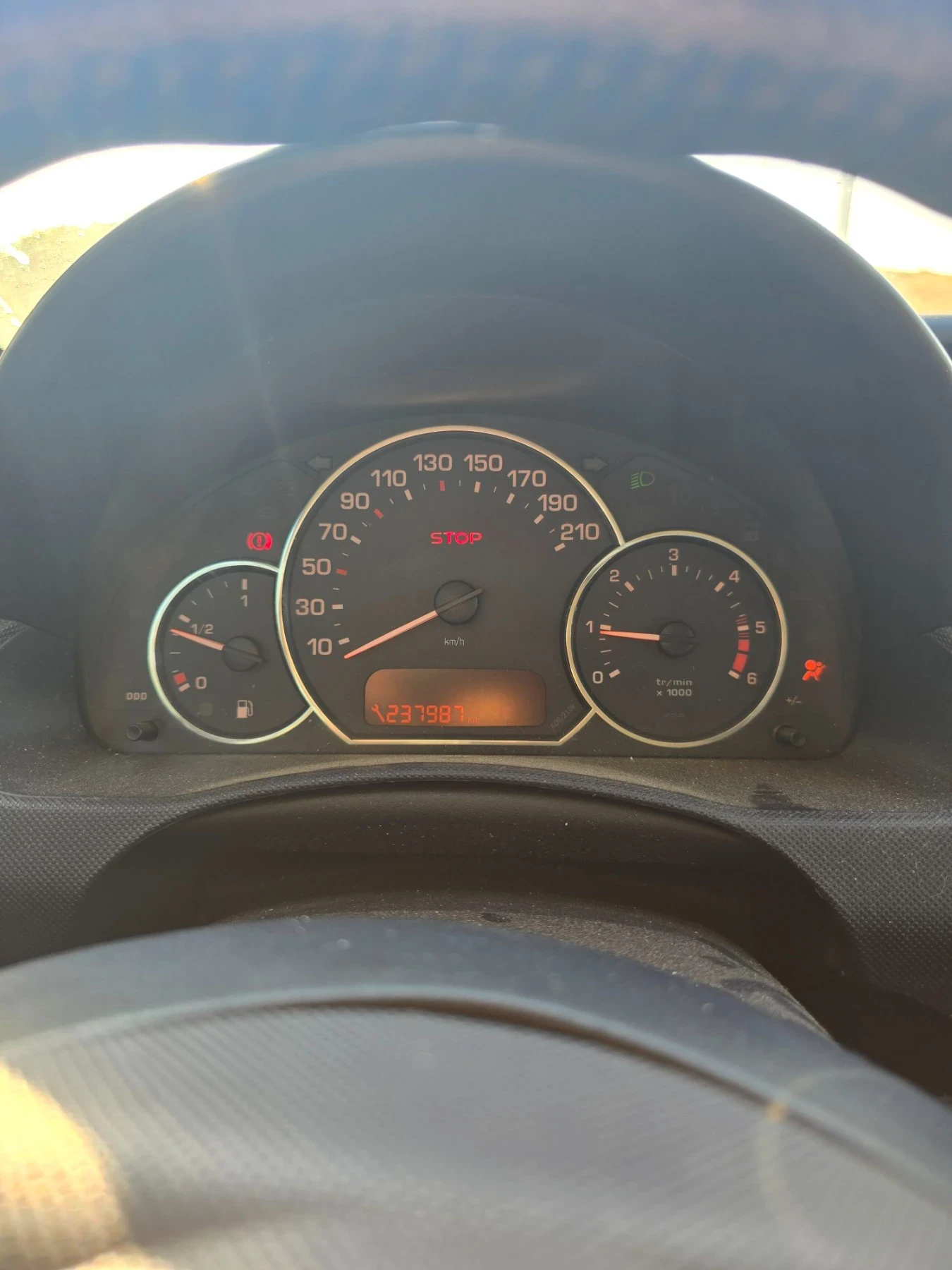 Peugeot 1007, снимка 7 - Автомобили и джипове - 55632501