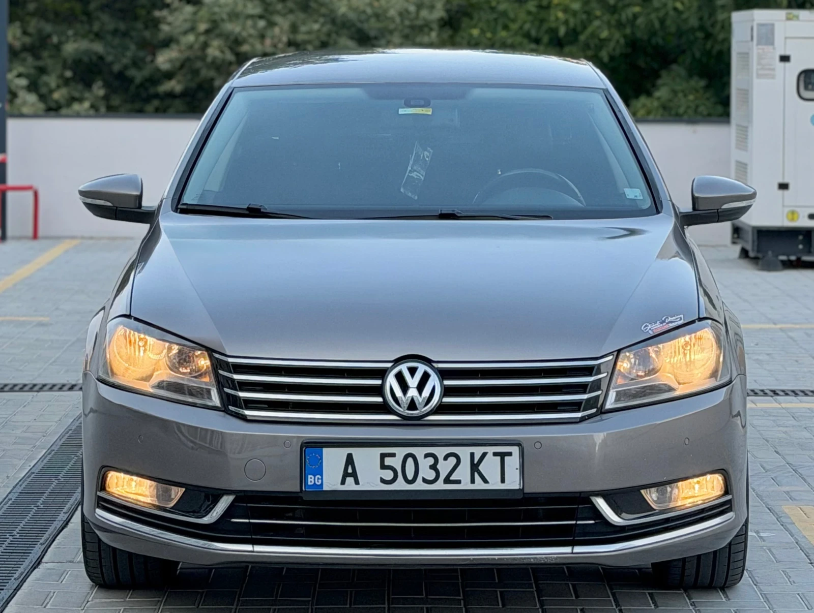 VW Passat 1.8 TFSl DSG 2012г, снимка 3 - Автомобили и джипове - 55955081