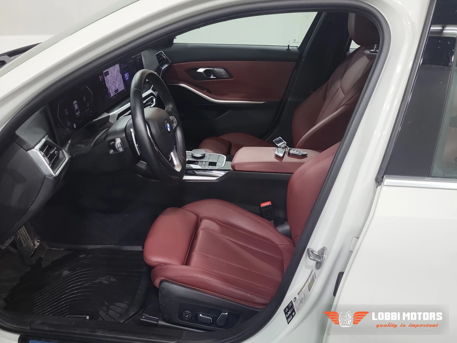 BMW 330, снимка 5 - Автомобили и джипове - 56069474