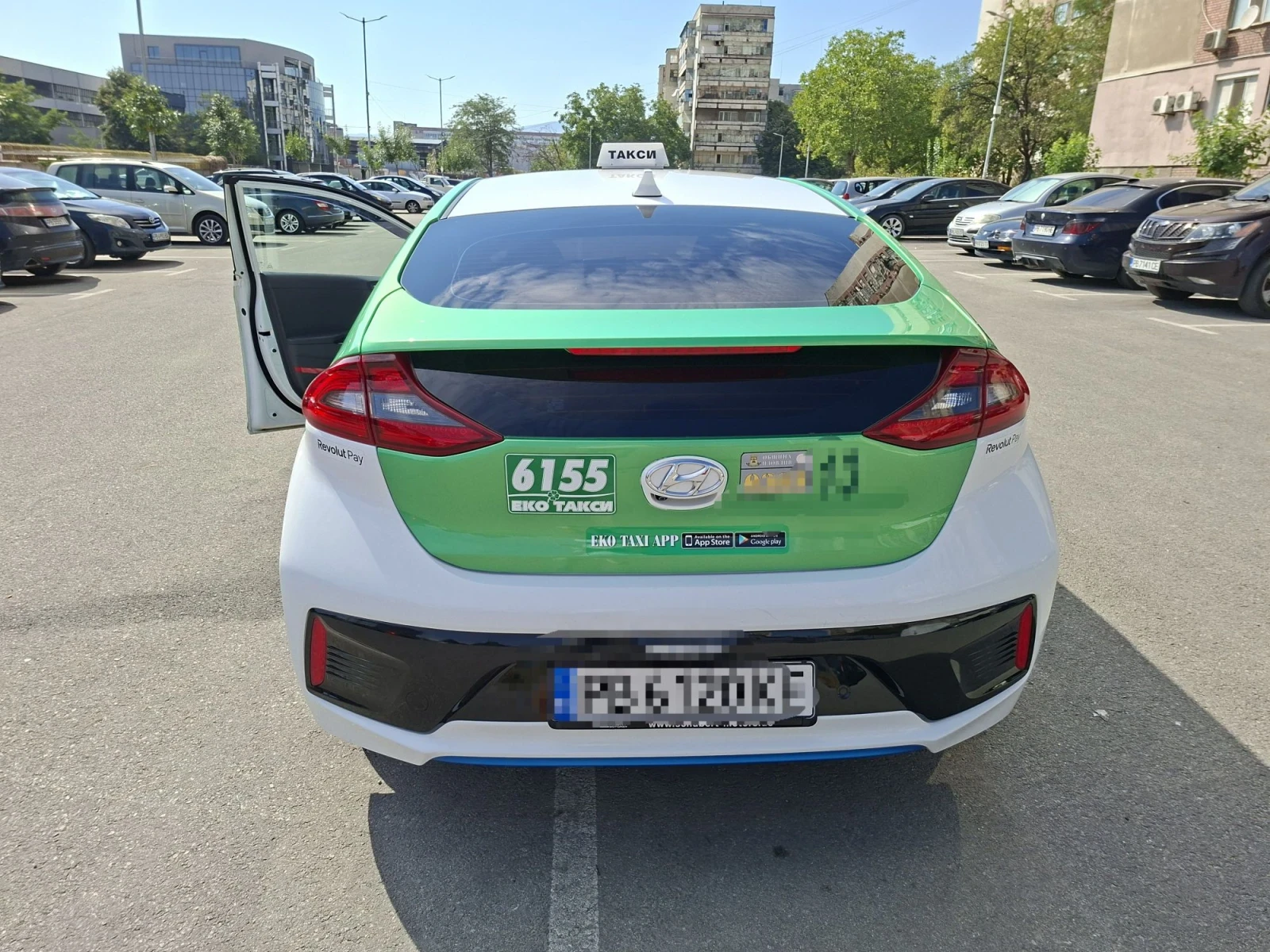 Hyundai Ioniq, снимка 8 - Автомобили и джипове - 56137601