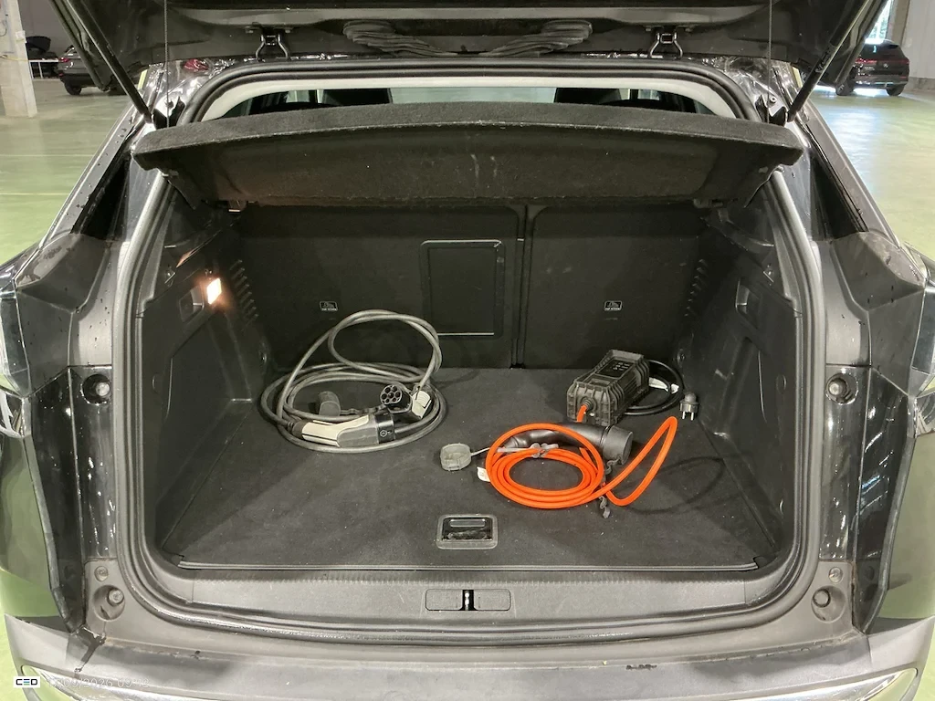 Peugeot 3008 1.6i Plug-In Hybrid Allure LED I-Cockpit Navi | Mobile.bg � ����������� 7