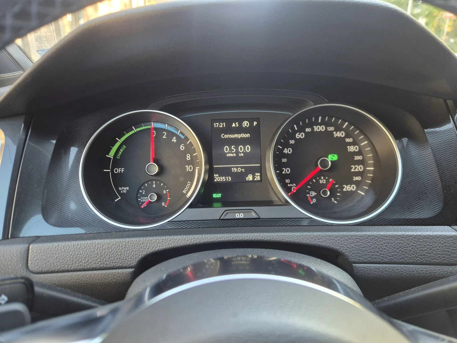 VW Golf 1.4 GTE Plug in Hybrid, снимка 8 - Автомобили и джипове - 56335675