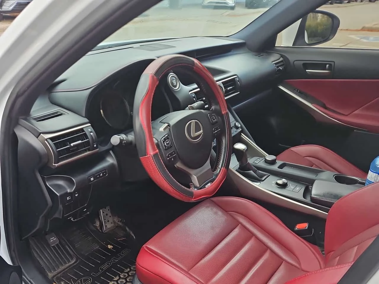 Lexus IS 300  * CARFAX * ����� �� ����������� | Mobile.bg � ����������� 5