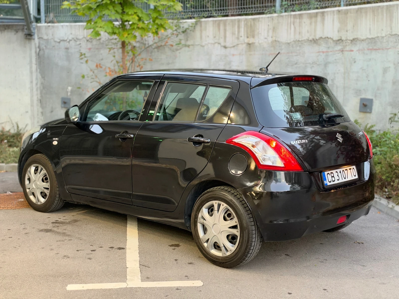 Suzuki Swift 1.3 DDIS Facelift Euro 5 , снимка 4 - Автомобили и джипове - 56569646