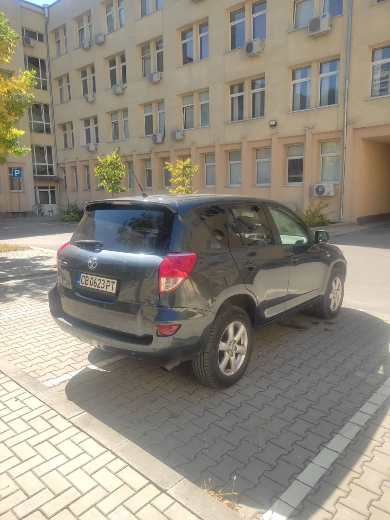 Toyota Rav4, снимка 6 - Автомобили и джипове - 46958487