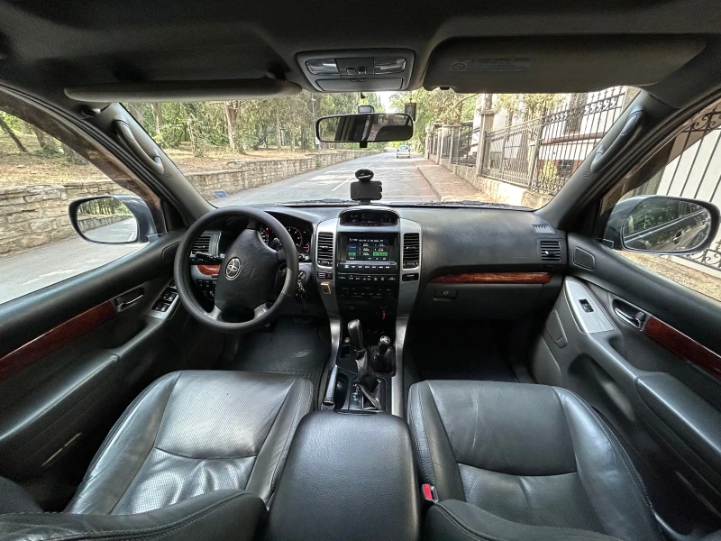 Toyota Land cruiser 3.0 D4D 7+ 1м, снимка 6 - Автомобили и джипове - 48226730