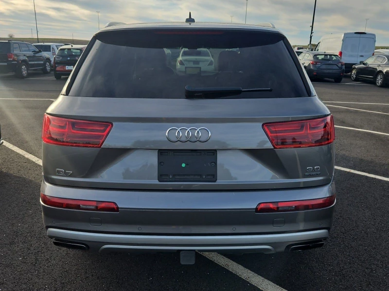 Audi Q7 PREMIUM PLUS/BOSE/DISTRONI/360 КАМЕРА/PANORAMA, снимка 5 - Автомобили и джипове - 48670770