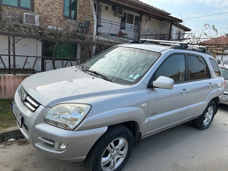 Kia Sportage 2.0 CRDI, снимка 1 - Автомобили и джипове - 49422025