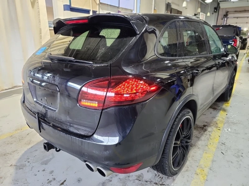 Porsche Cayenne * TURBO * CARFAX * , снимка 3 - Автомобили и джипове - 52726984