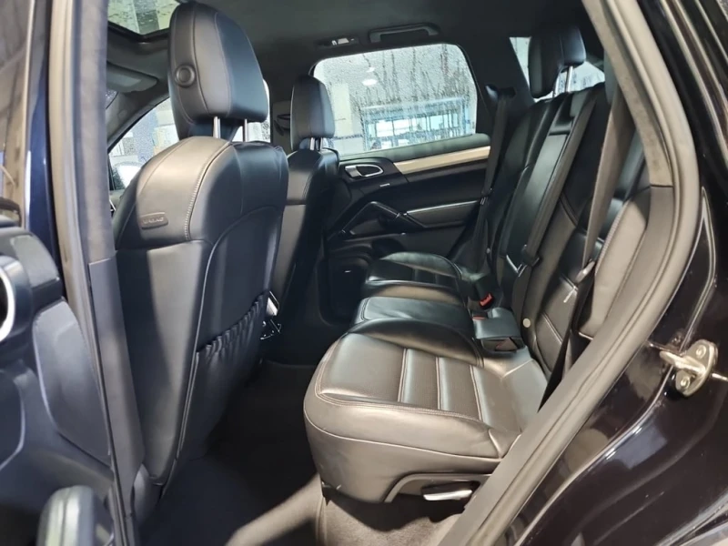 Porsche Cayenne * TURBO * CARFAX * , снимка 13 - Автомобили и джипове - 52726984