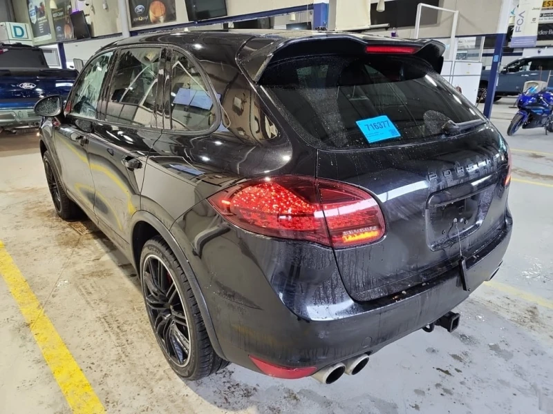 Porsche Cayenne * TURBO * CARFAX * , снимка 4 - Автомобили и джипове - 52726984