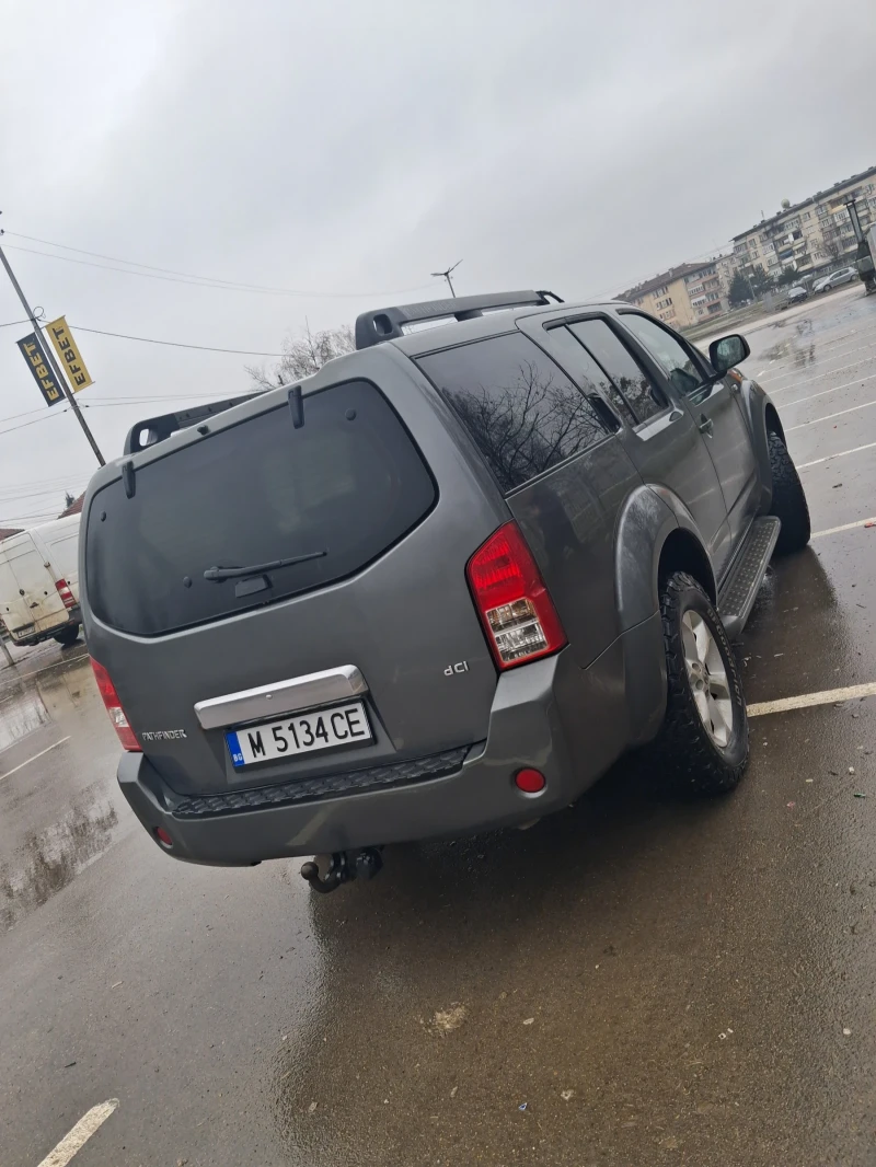 Nissan Pathfinder, снимка 6 - Автомобили и джипове - 53486478
