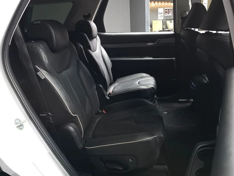 Hyundai Palisade 3.8 Automatic, снимка 12 - Автомобили и джипове - 55844308