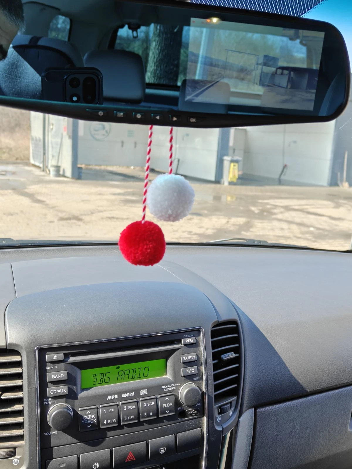 Kia Sorento 2.5 EX 4х4, снимка 13 - Автомобили и джипове - 54008423