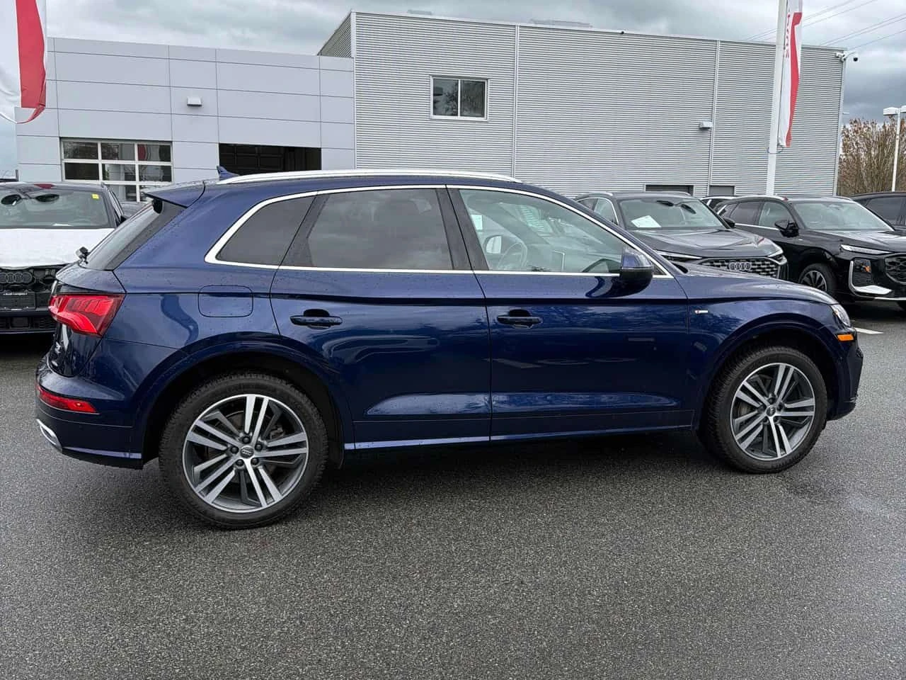 Audi Q5 * Technik * S LINE* B&O* 360* NAVI* PANO* , снимка 3 - Автомобили и джипове - 54184910