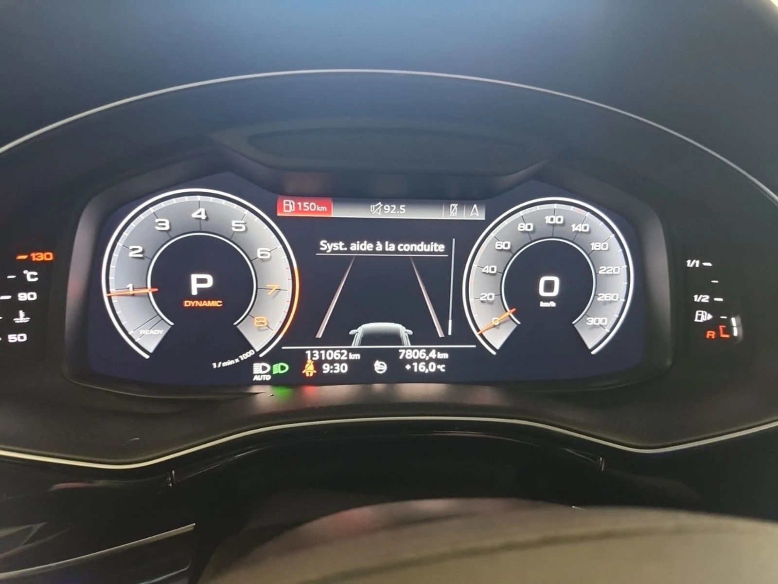 Audi Q8 TECHNIK* PANO* СЛ.ЛЕНТИ* ПОДГРЕВ, снимка 11 - Автомобили и джипове - 54334591