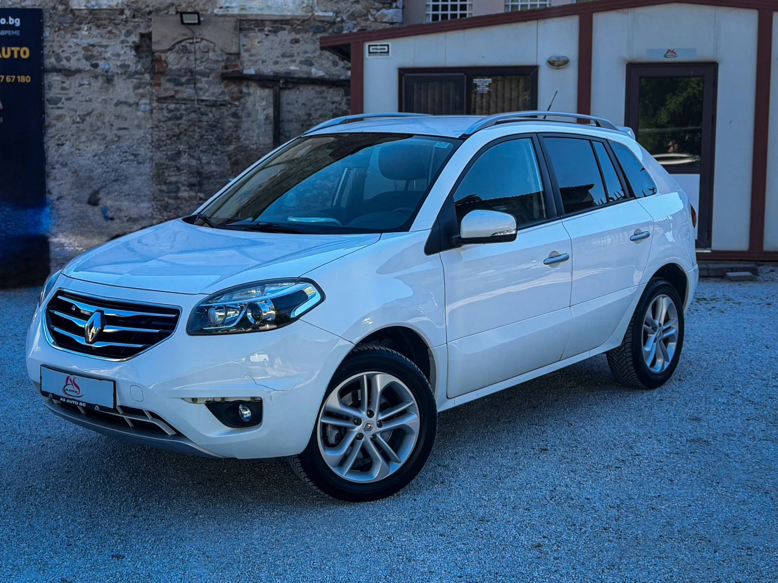 Renault Koleos 2.0DCI* 4x4* KEYLESS/GO* NAVIGATION* TOP TOP