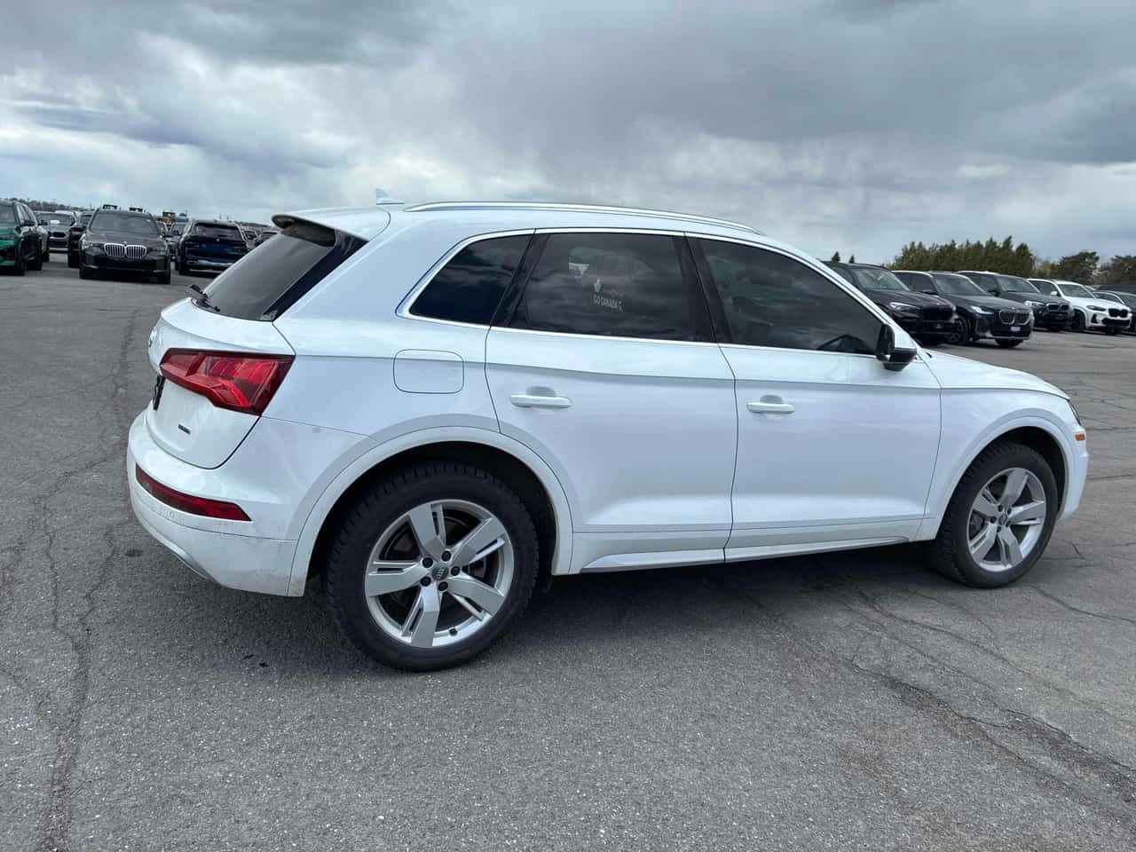 Audi Q5  Technik / 360 / LED / B&O / AMBIENT / АВТОКРЕДИТ, снимка 3 - Автомобили и джипове - 54599531