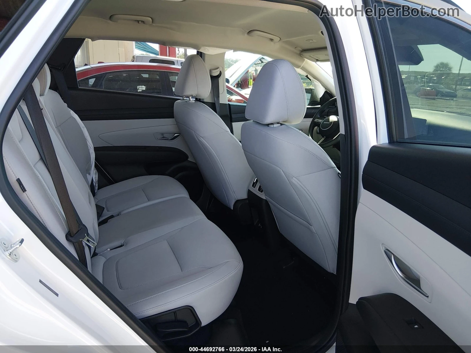 Hyundai Tucson 1000KM * НОВА* ЦЕНА ДО БГ, снимка 10 - Автомобили и джипове - 54884463