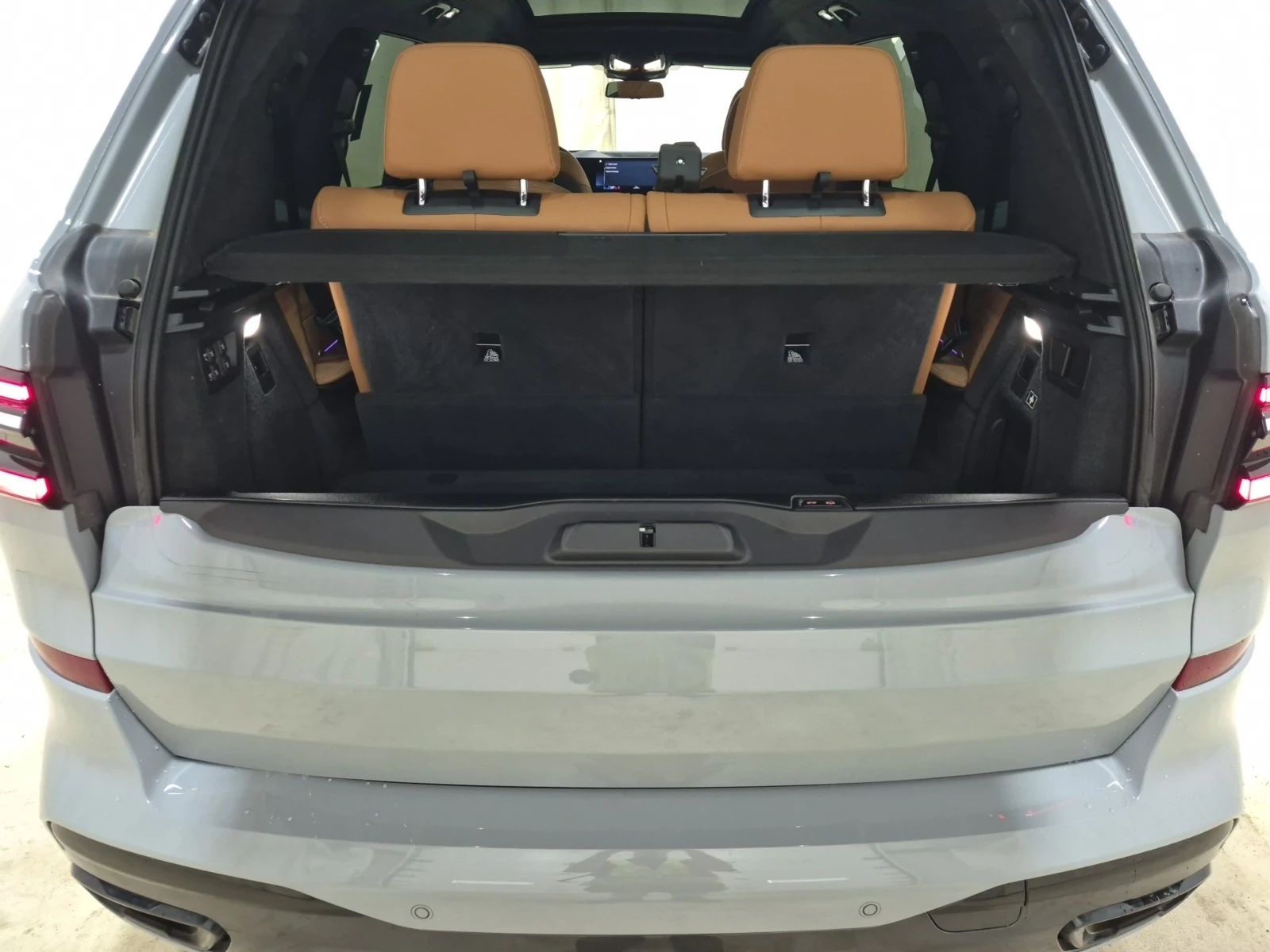 BMW X7 40i * * M ПАКЕТ * * CARFAX * * 6 МЕСТЕН * * , снимка 6 - Автомобили и джипове - 55239924