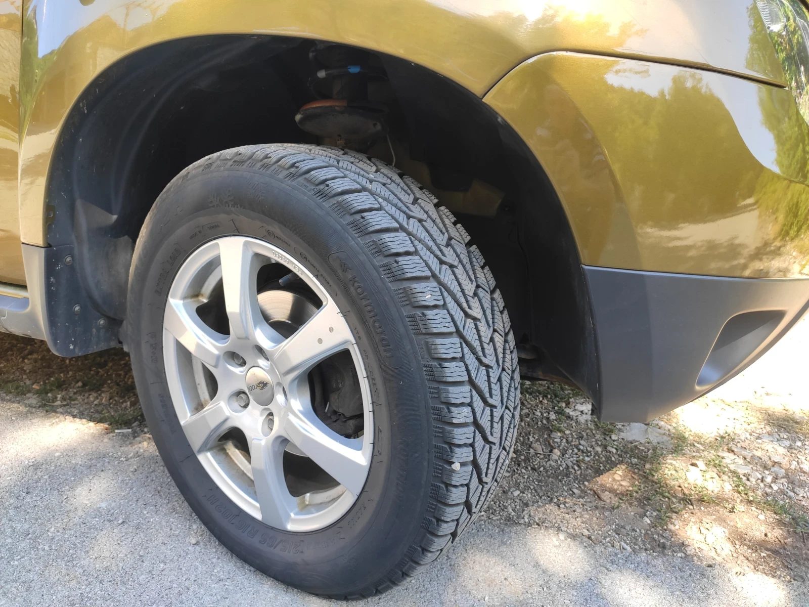 Dacia Duster DUSTER-LAUREATE, снимка 10 - Автомобили и джипове - 55377906