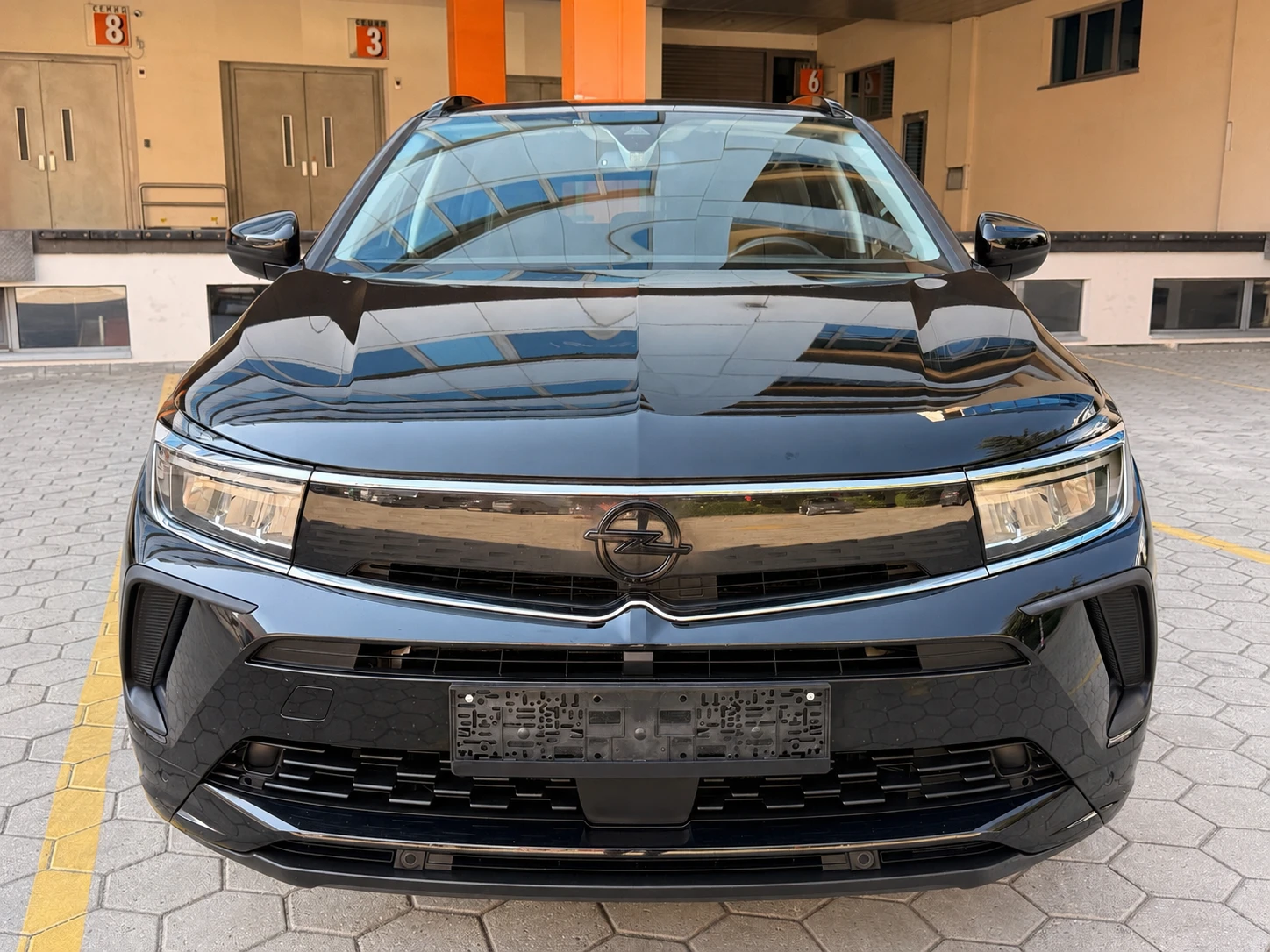 Opel Grandland 1.5 ECOTEC* ULTIMATE* ЧИСТО НОВА* , снимка 2 - Автомобили и джипове - 55557325