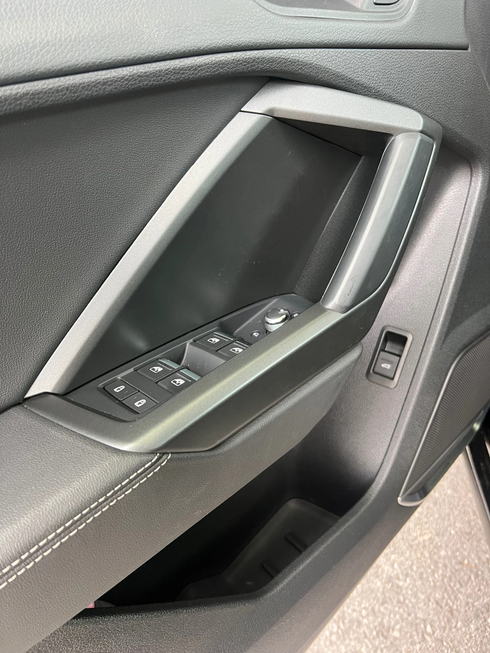 Audi Q3 45 TFSI, снимка 11 - Автомобили и джипове - 55713341