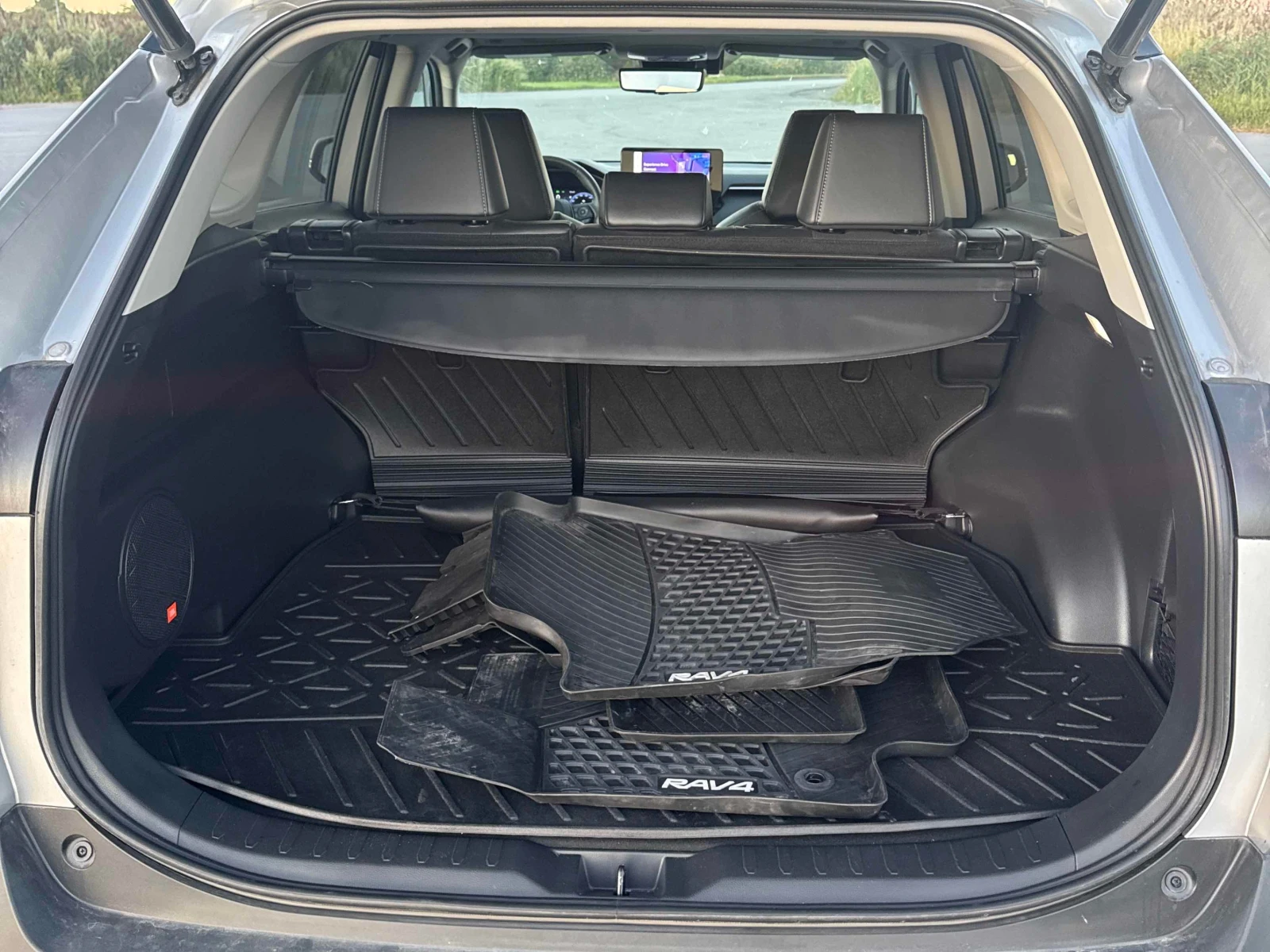 Toyota Rav4 * Limited * CARFAX * ОПЦИЯ ЗА ФИНАНСИРАНЕ, снимка 12 - Автомобили и джипове - 55879805