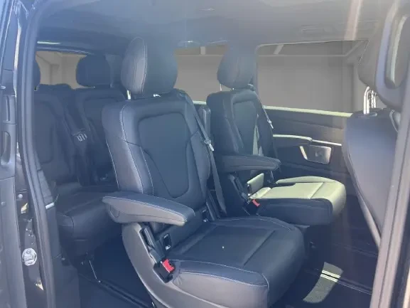 Mercedes-Benz V 250 d 4Matic Long = AMG Line = Avantgarde Гаранция - изображение 10