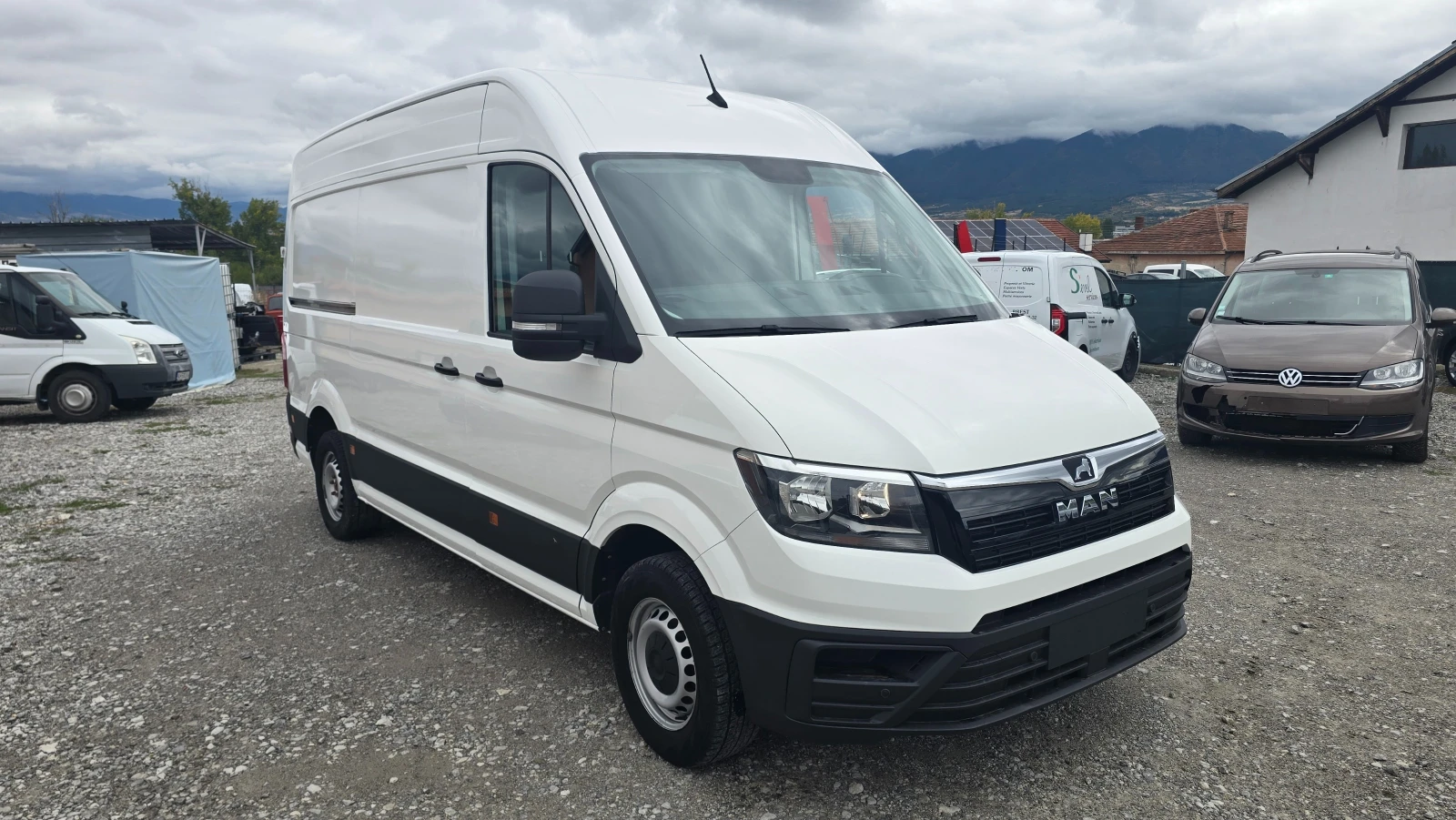VW Crafter 2.0TDI-Нов внос - изображение 2