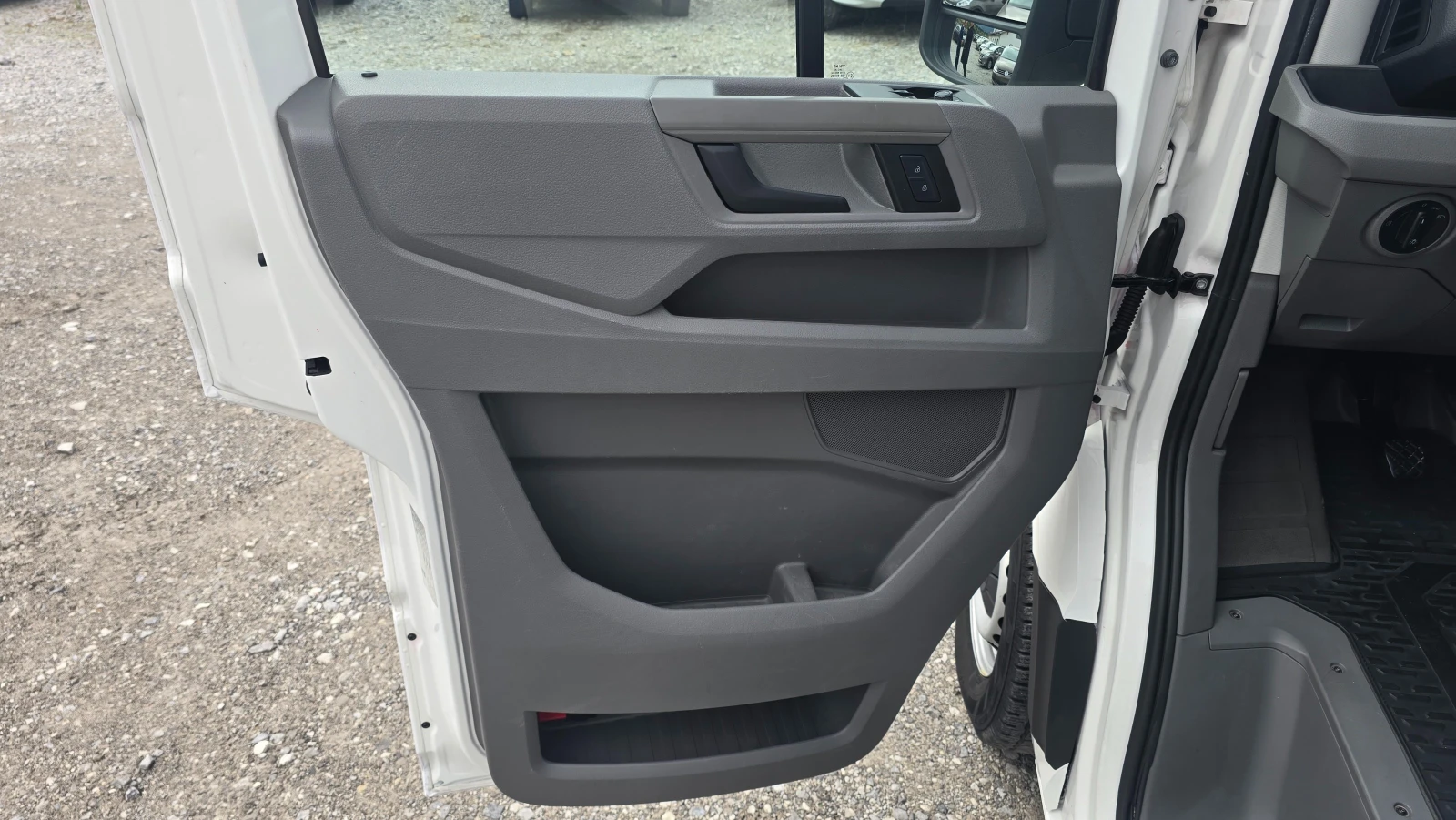 VW Crafter 2.0TDI-  | Mobile.bg   11